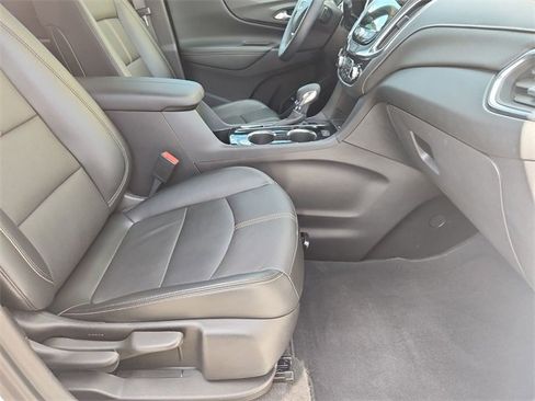 Used 2024 Chevrolet Equinox Premier image 26
