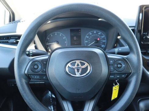 Used 2023 Toyota Corolla LE FWD image 18
