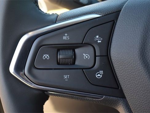 New 2026 Chevrolet Trax LT w/ LT Convenience Package image 24