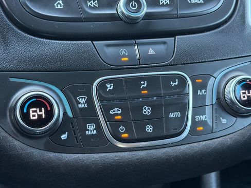 Used 2024 Chevrolet Malibu LT image 18