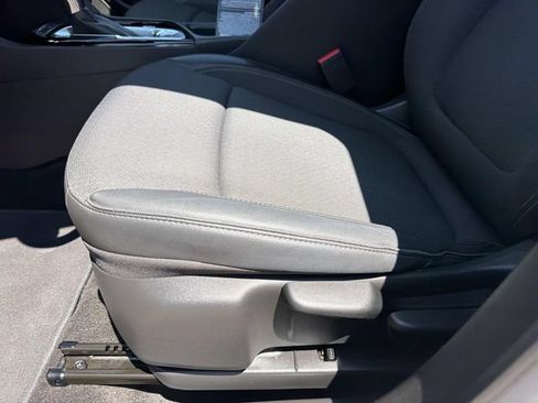 Used 2023 Buick Encore GX Preferred FWD image 21
