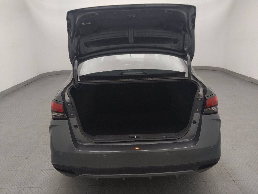 Used 2025 Nissan Versa S w/ Trunk Package FWD image 29