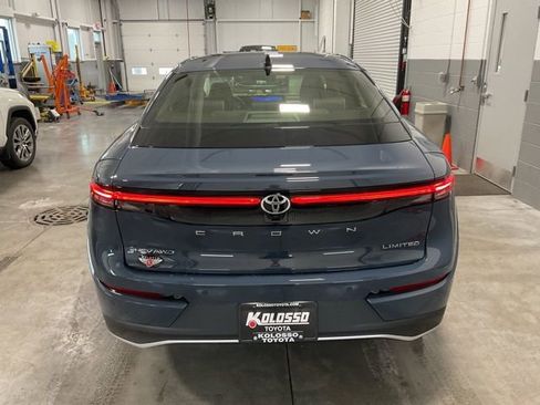 New 2026 Toyota Crown Limited image 5