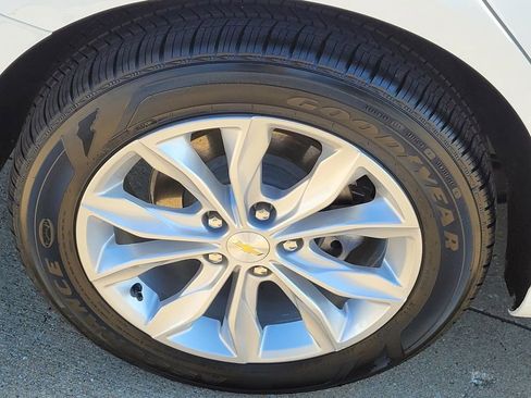 Certified 2024 Chevrolet Malibu LT image 7