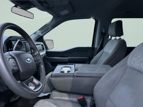 Used 2022 Ford F150 XLT image 19