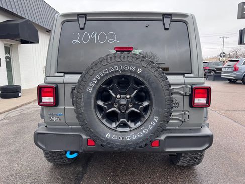 Used 2023 Jeep Wrangler Unlimited w/ Sun & Screen Package image 6