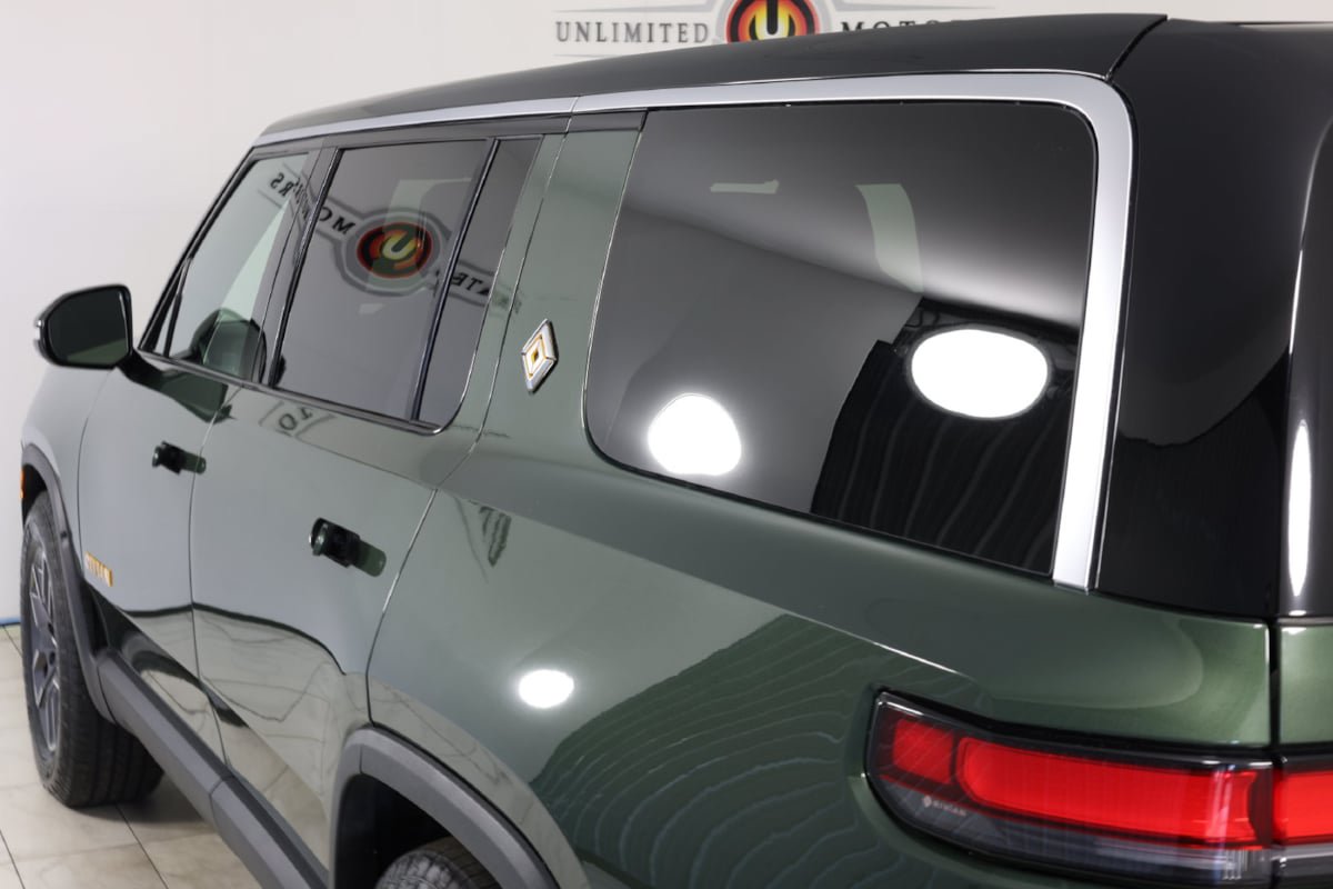 Used 2022 Rivian R1S Launch Edition Quad AWD/4WD image 41