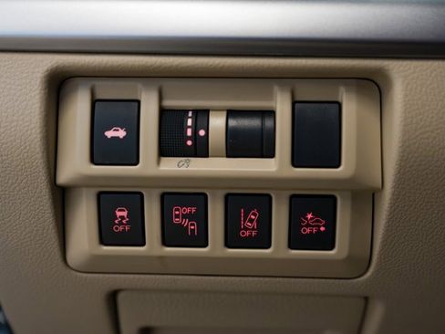 Used 2019 Subaru Legacy 3.6R Limited image 19