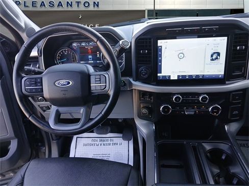 Used 2022 Ford F150 XLT w/ Equipment Group 302A High image 10