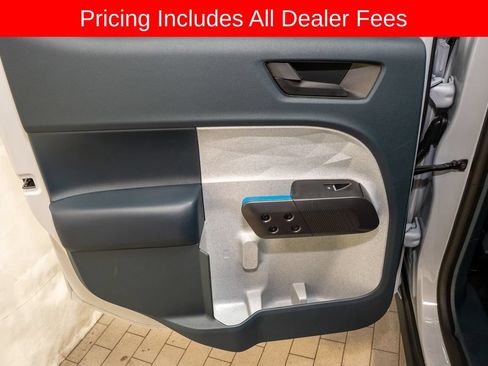 Used 2025 Ford Maverick XLT w/ XLT Luxury Package AWD/4WD image 9