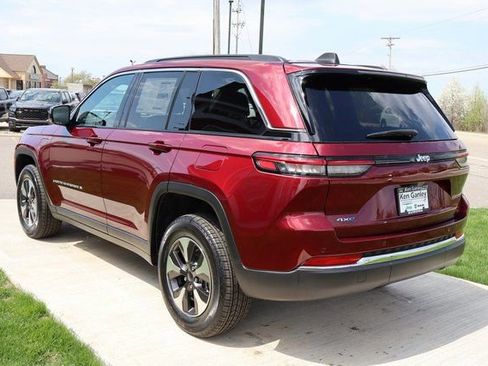 New 2025 Jeep Grand Cherokee Limited 4xe image 24
