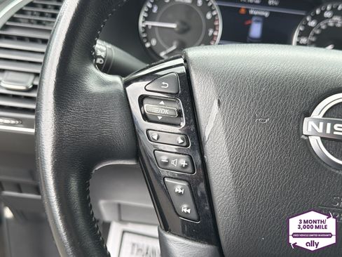 Used 2021 Nissan Armada SV AWD/4WD image 17