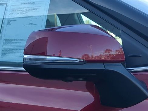 Used 2024 Toyota Highlander Limited image 12