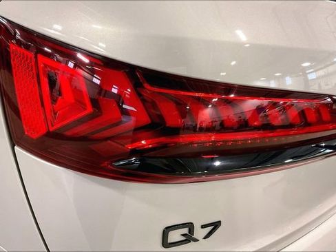 Certified 2023 Audi Q7 2.0T Premium Plus w/ Premium Plus Package image 29