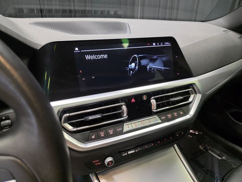 Used 2019 BMW 330i xDrive Sedan AWD/4WD image 24