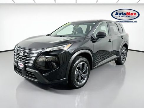 Used 2025 Nissan Rogue SV AWD/4WD image 4