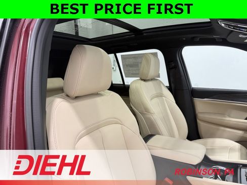 New 2026 Jeep Grand Cherokee Limited image 14