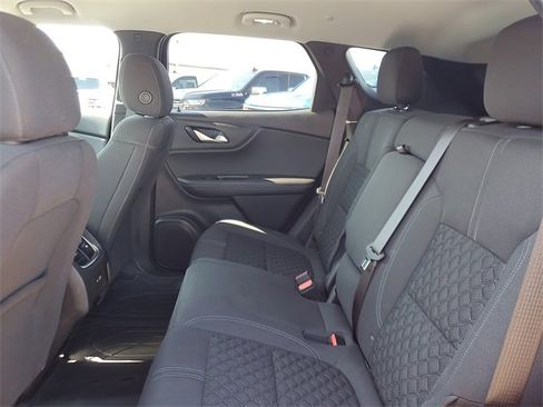 Used 2022 Chevrolet Blazer LT image 10