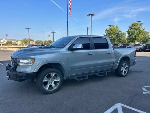 Used 2019 RAM 1500 Laramie w/ Sport Appearance Package AWD/4WD image 13