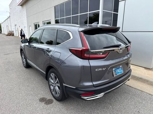 Used 2022 Honda CR-V Touring image 4