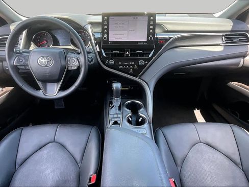 Used 2023 Toyota Camry XSE FWD image 15