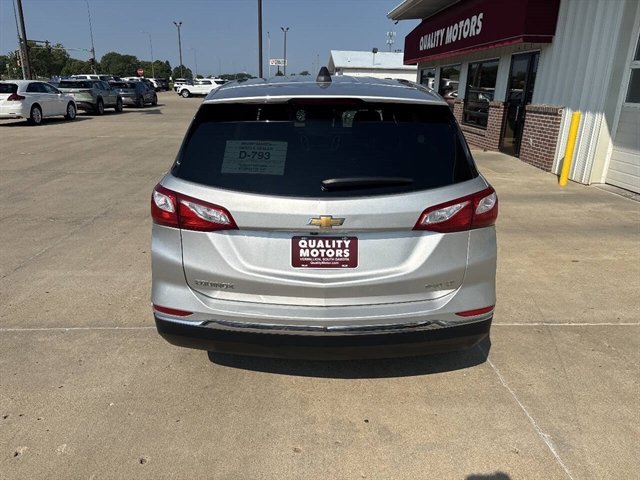 Used 2018 Chevrolet Equinox LT AWD/4WD image 13