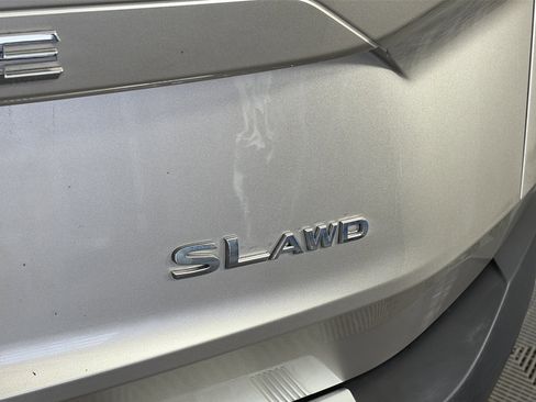 Certified 2023 Nissan Rogue SL image 17