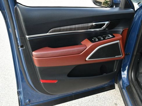 Used 2023 Kia Telluride EX FWD image 39