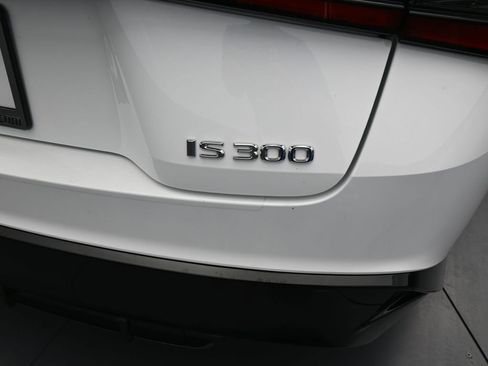Used 2024 Lexus IS 300 300 image 37