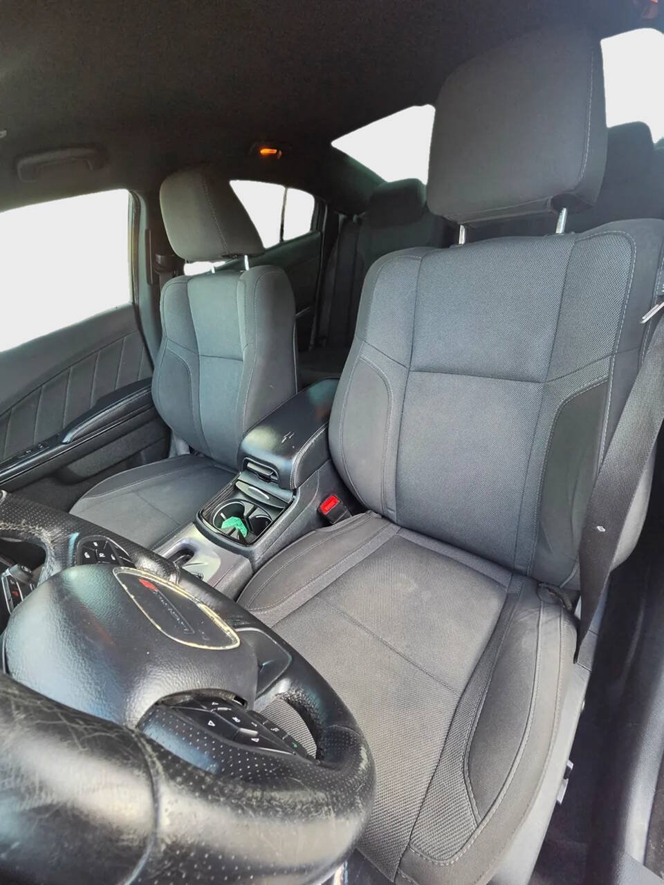 Used 2017 Dodge Charger SXT w/ Blacktop Package RWD image 10