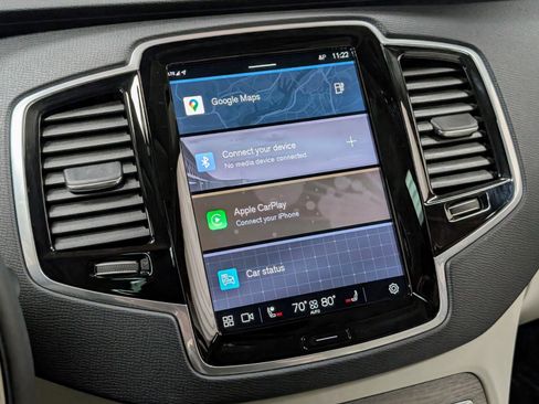 Used 2024 Volvo XC90 T8 Plus w/ Protection Package Premier image 39