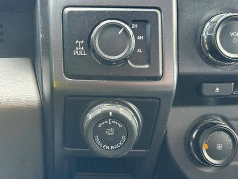 Used 2018 Ford F150 XLT w/ Equipment Group 302A Luxury image 14