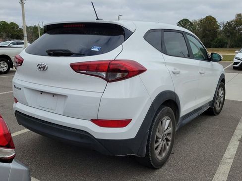 Used 2017 Hyundai Tucson SE image 6