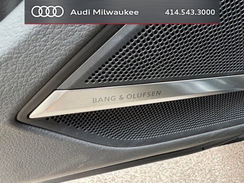 Used 2023 Audi A8 L 3.0T w/ Comfort Plus Package AWD/4WD image 8