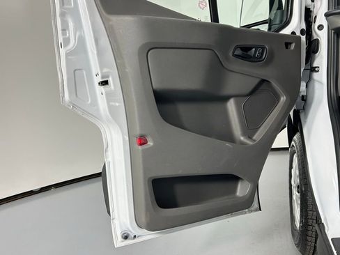 Used 2023 Ford Transit 350 XLT RWD image 29