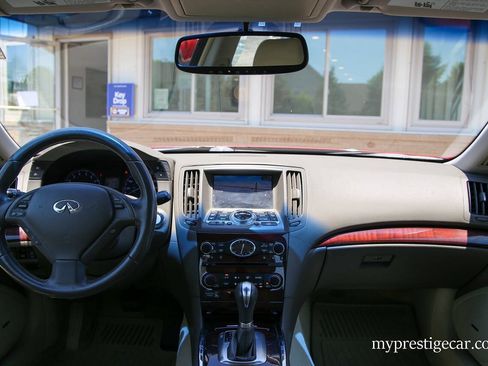 Used 2010 INFINITI G37 x Sedan w/ Premium Pkg AWD/4WD image 30