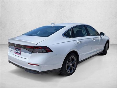 Used 2023 Honda Accord EX image 5