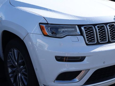 Used 2018 Jeep Grand Cherokee Summit w/ Platinum Series Group AWD/4WD image 4