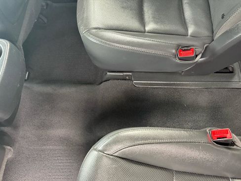 Used 2018 Hyundai Santa Fe Limited image 43