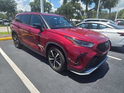 Used 2022 Toyota Highlander XSE