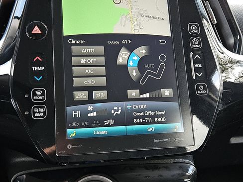 Used 2022 Toyota Prius Prime XLE image 17