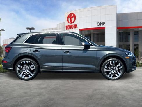 Used 2019 Audi SQ5 Premium Plus w/ Premium Plus Package AWD/4WD image 3