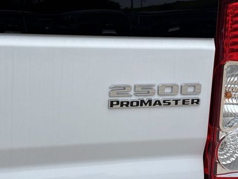 New 2026 RAM ProMaster 2500 w/ Convenience Group FWD image 5