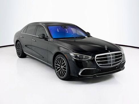 Used 2021 Mercedes-Benz S 580 4MATIC Sedan image 3