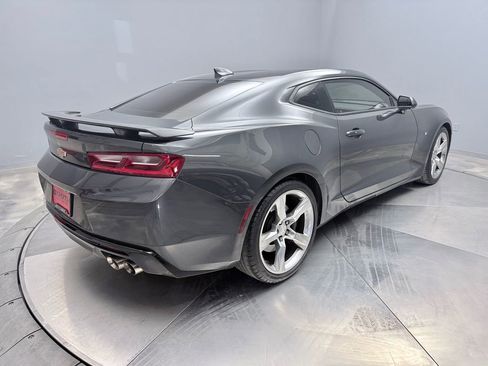 Used 2017 Chevrolet Camaro SS image 5