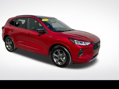 Used 2023 Ford Escape ST-Line w/ Tech Pack #1 AWD/4WD image 23