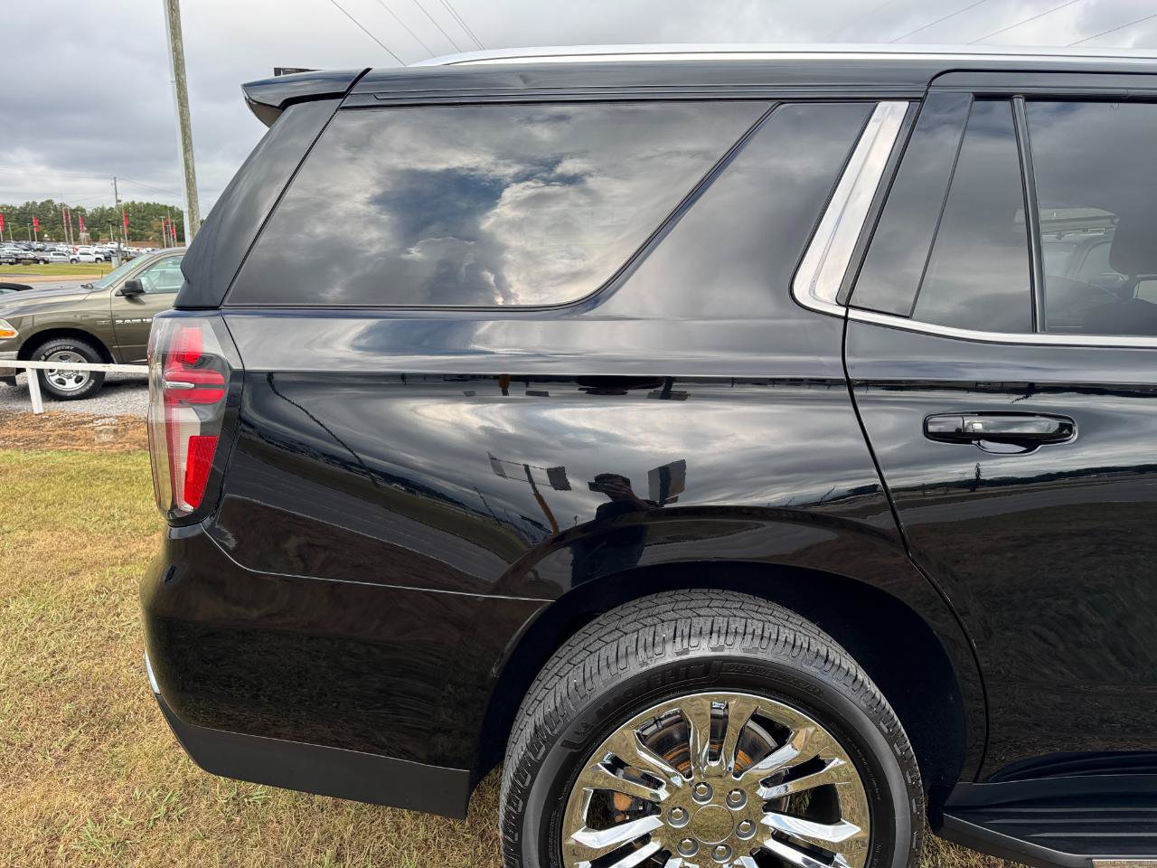Used 2021 Chevrolet Tahoe LT AWD/4WD image 13