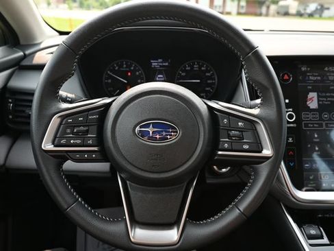 Used 2025 Subaru Legacy Premium AWD/4WD image 44