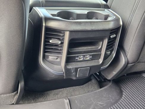 Used 2024 RAM 1500 Big Horn RWD image 39