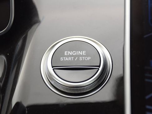 New 2026 Mercedes-Benz S 580e 4MATIC Sedan image 27